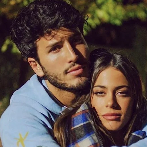 Sebastián Yatra dejó mensaje contundente por la relación que tuvo con Tini Stoessel.